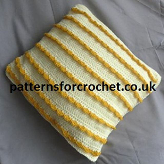 Ravelry PFC04 Cushion Cover pattern by Crochet 'n' Create