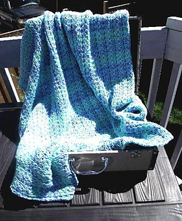 Ravelry Reversible Baby Blanket Couverture De Bebe Pattern By Tricots Et Creations Isabelle