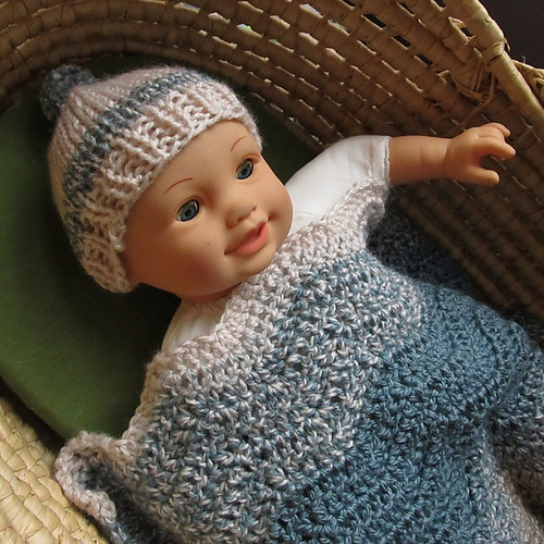 One-Cake Blanket and Hat Set photo 3