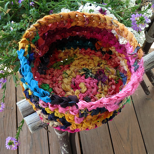 Ravelry Nesting Baskets pattern by Pam Daley