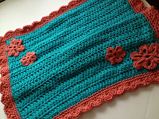 Ravelry: easy beginner flower baby blanket pattern by principessa sweet pea