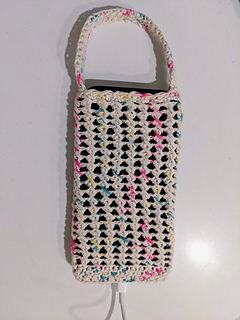 Crochet phone wristlet with strap