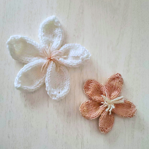 Large Knitted Cherry Blossom photo 2