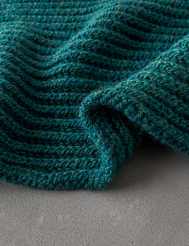 Brioche Scarf in Worsted Twist photo 6