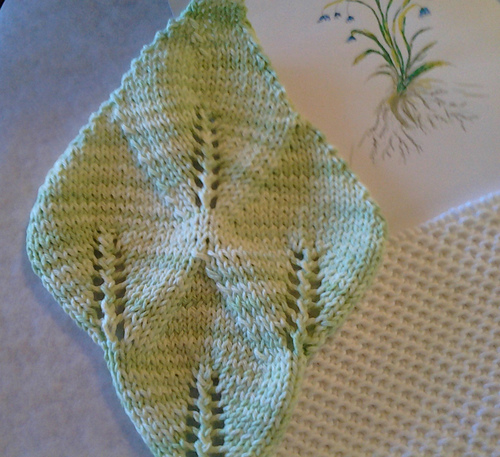 Ravelry: Leaf 4 you Dishcloth pattern by LuAnn Helt