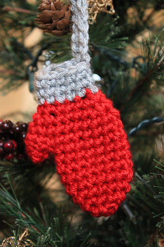 Mini Mitten Ornament photo 2