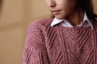 Halsausschnitt und Schulter