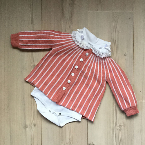 Babyjakke på tvers/Baby cardigan - 