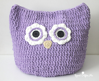Ravelry Oversized Owl Pillow Pattern By Sarah Zimmerman