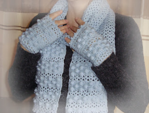 V-Stitch and Bobble Scarf and Gloves photo 1