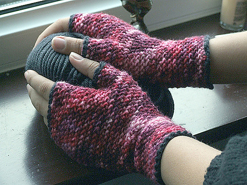 Firecracker Gloves photo 2