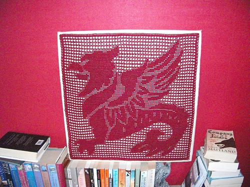 Filet Lacet Gryphon Dragon Wall Hanging photo 2