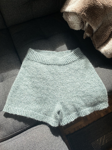 230-3 b Prairie Rose Shorts photo 4