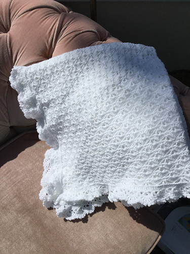 FanTail Baby Blanket/Shawl photo 8