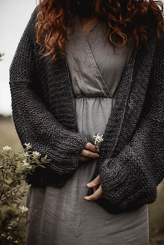 hand-knitted-short-cardigan-