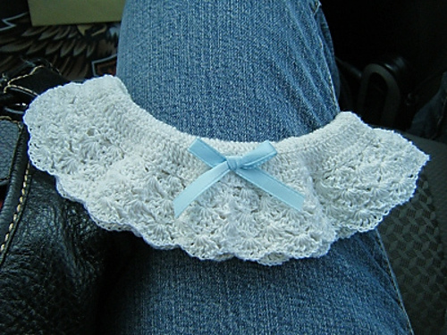 Lacy Shells Garter
