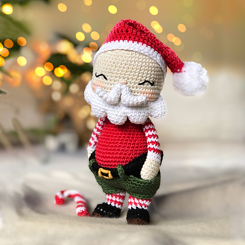Ravelry: Santa Claus pattern by Pepika