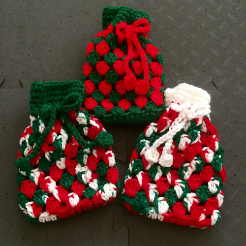 Granny Square Soap Cozy (or Small Gift Bag!) photo 2