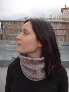 Ravelry: Kufstein Cowl pattern by Sarah Solomon – Into the Wool