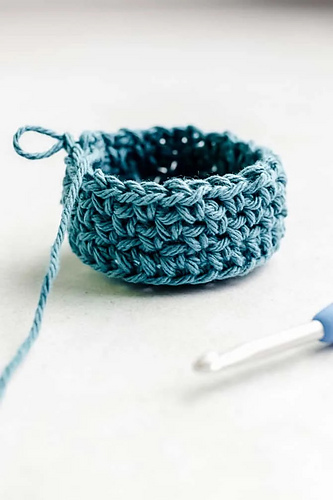 Crochet Can Cozy photo 4