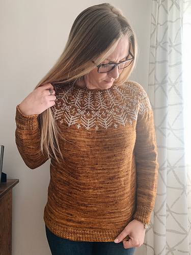 Ravelry: pinia pattern by Isabell Kraemer