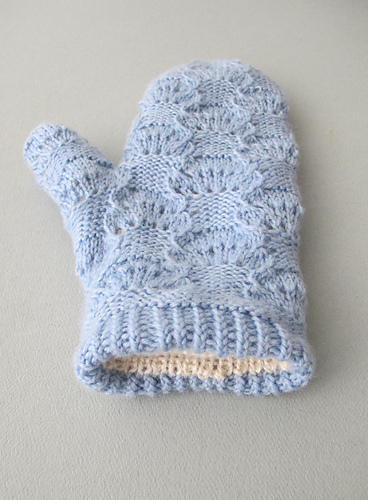 Cloud Mittens photo 6