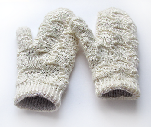 Cloud Mittens photo 5