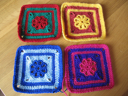 Flower Granny Square photo 7
