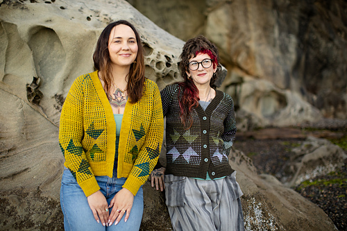 Paulie Cardigan - annamarkleart