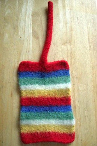 Felted Needle Holder photo 4