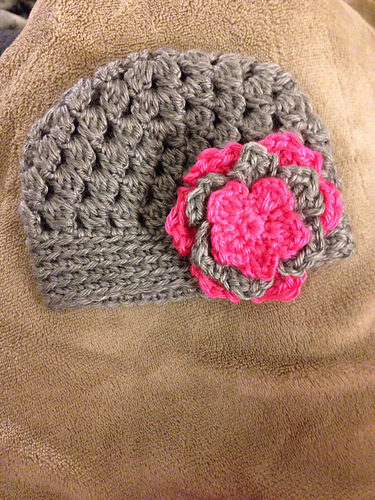 Cluster Stitch Baby Beanie with Flower photo 5