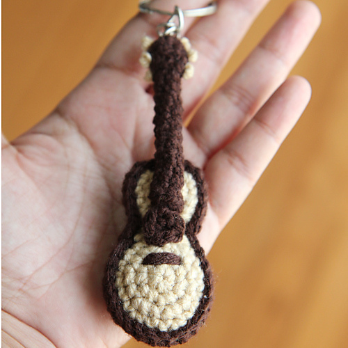 Ravelry: Small Guitar Keychain pattern by Shama Mohammed