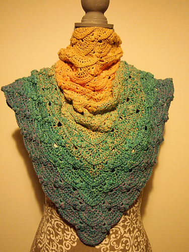 Meranda Shawl photo 10
