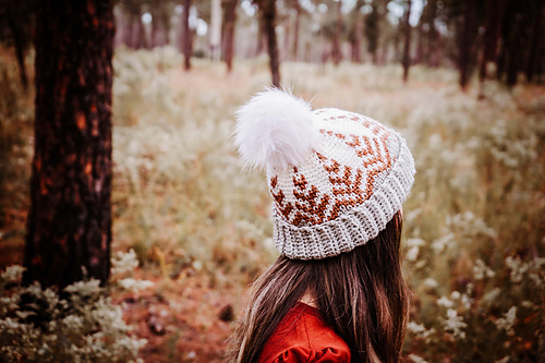 Pine Fair Isle Hat photo 10