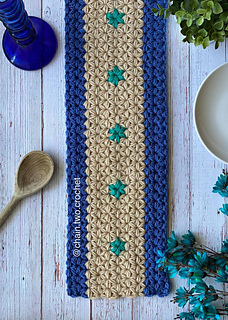 Table Runner Using Shell Stitch Ravelry: Jasmine stitch table runner pattern by Shelle Agrawal
