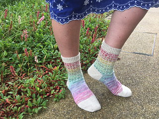 Rozelly in 'Rainbows'