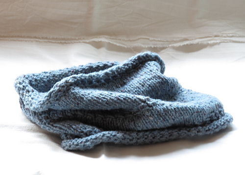 Ravelry: Textured cowl pattern by Organdi Bidouille