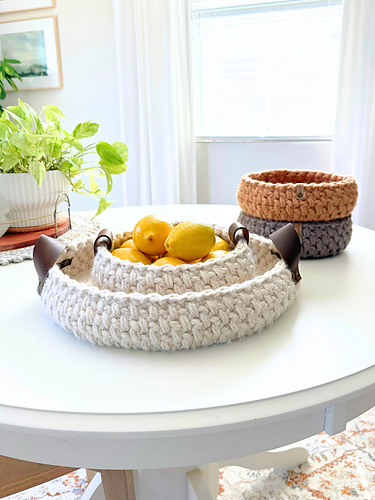 Spike Stitch Basket & Tray 122