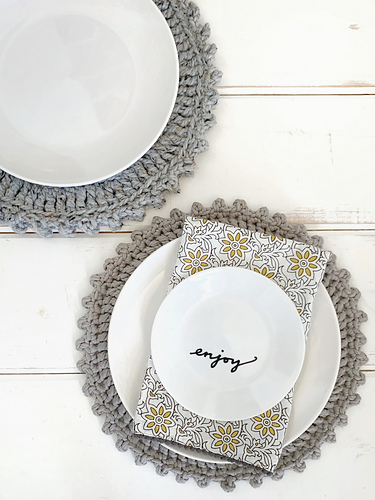 Picot Placemat & Doily Set 071 photo 5