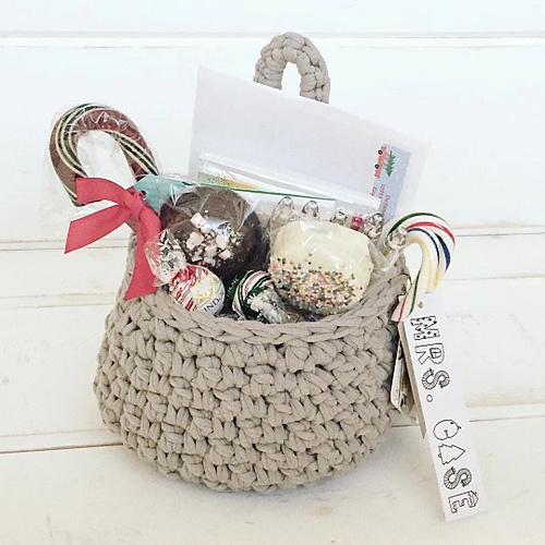 Ravelry Door Knob Basket 039 pattern by Simply Made By Erin