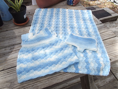 Shell Baby Doll Outfit and Blanket photo 4