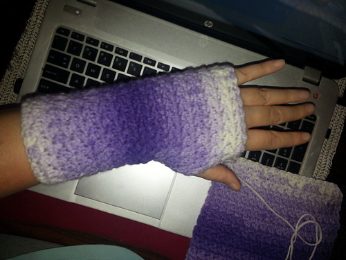 Warm & Simple Fingerless Gloves photo 5