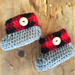 Plaid Cuff Baby Booties pattern 