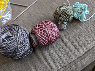 032924. This is the yarn I had left over.