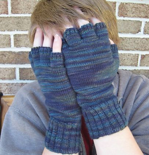 Fingerless gloves - Paula McKeever