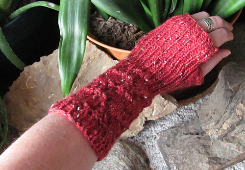 Hafflower Hat & Mitts photo 2