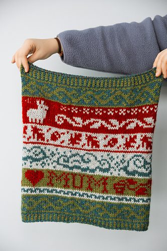 Sosie Loves Mum Cowl