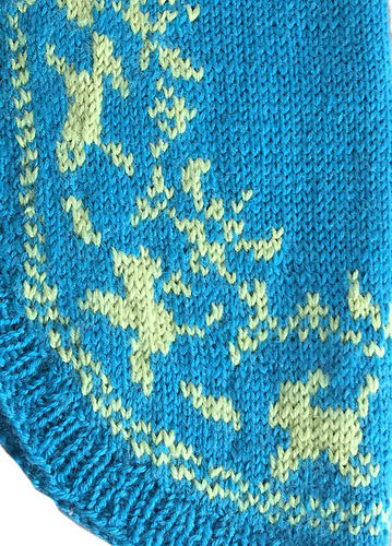 Genser med glade hunder - Laila Nordnes