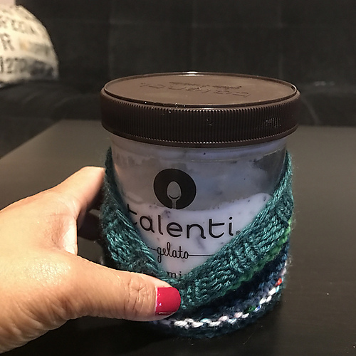 A Gelato Hug photo 1