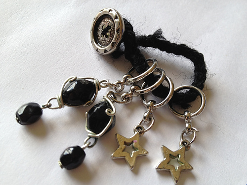 I-Cord Holder with Recycled Earring Stitch Markers photo 9